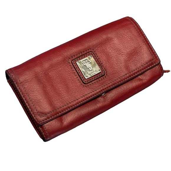 Tignanello Womens Accordion Wallet Purse Genuine Leather Snap Button Closure Red - Picture 1 of 17